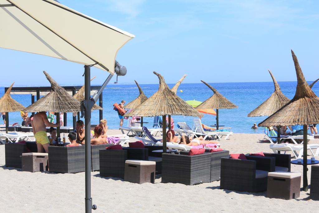 Vila Porto Fino Litoral - Only Families Miami Playa Exteriér fotografie